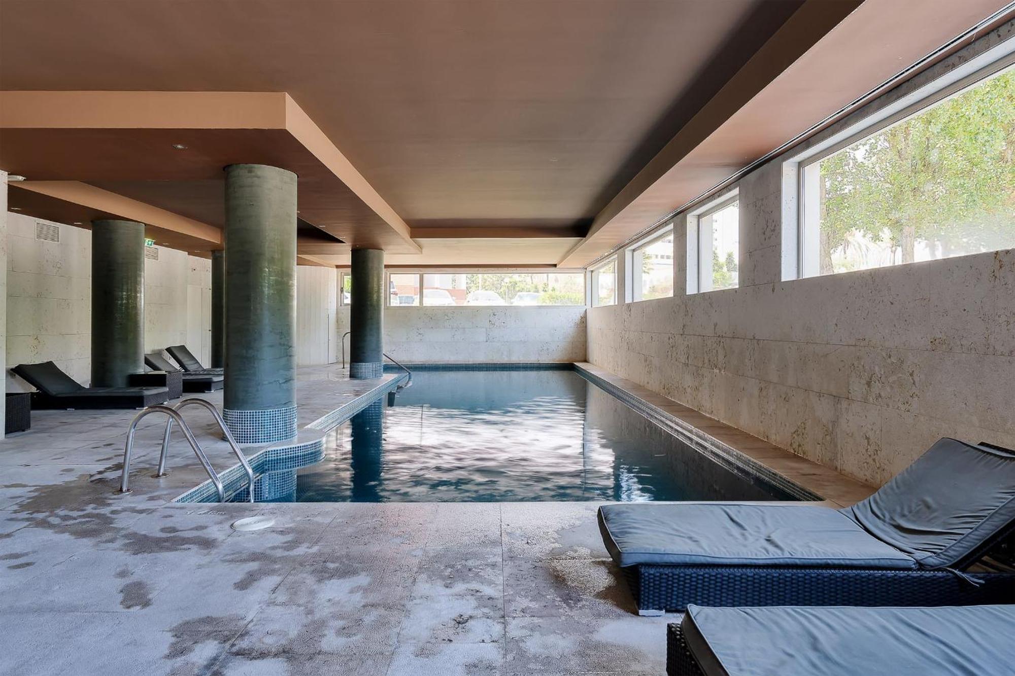 2 Bdr W/pool And Jacuzzi By Lovelystay Apartment Portimao